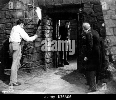 FRANKENSTEIN L-R, COLIN CLIVE, Boris Karloff, EDWARD VAN SLOAN Banque D'Images