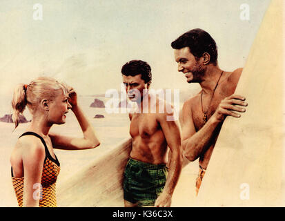 GIDGET SANDRA DEE, JAMES DARREN ET CLIFF ROBERTSON A Colombie-britannique PHOTO Date : 1959 Banque D'Images