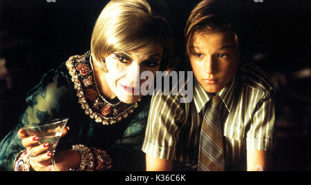 De grandes attentes ANNE BANCROFT ET JEREMY JAMES KISSNER A Twentieth Century Fox Film Date : 1998 Banque D'Images