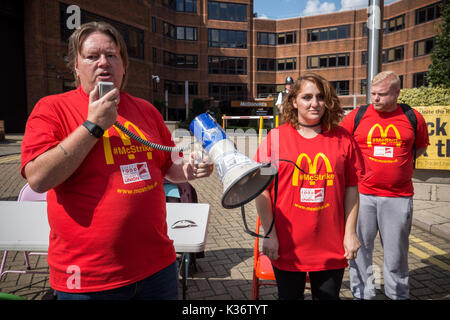 Londres, Royaume-Uni. 2 Septembre, 2017. 'McStrike protestent par McDonald's restauration rapide McDonald's les travailleurs hors de l'AC, East Finchley au Nord de Londres. Crédit : Guy Josse/Alamy Live News Banque D'Images