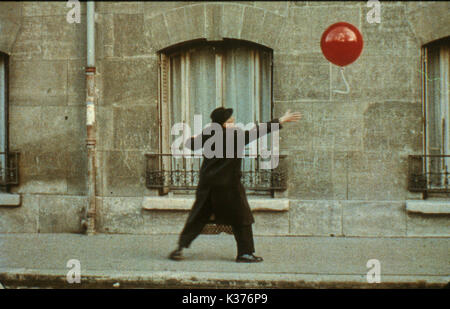 LE BALLON ROUGE LE BALLON ROUGE MONTSOURIS LA SOCIÉTÉ DE PRODUCTION LE BALLON ROUGE LE BALLON ROUGE MONTSOURIS date : 1956 Banque D'Images