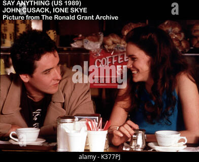 Dire N'IMPORTE QUOI JOHN CUSACK, IONE SKYE Date : 1989 Banque D'Images