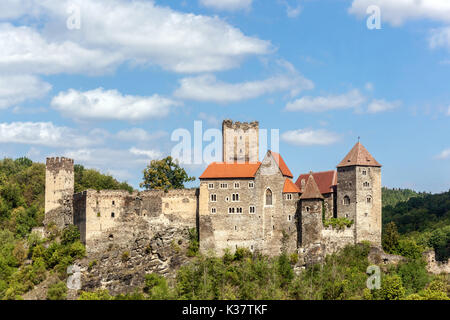 Hardegg Castle est dans le parc national Thayatal, Basse Autriche, Autriche, Europe Banque D'Images