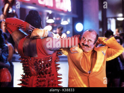 SUPER MARIO BROS. BOB HOSKINS COMME MARIO MARIO Date : 1993 Banque D'Images