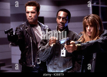 TERMINATOR 2 Judgement Day Arnold Schwarzenegger, JOE MORTON, LINDA HAMILTON Date : 1991 Banque D'Images