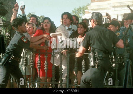UN TEMPS POUR TUER WARNER BROS OLIVER PLATT, SANDRA BULLOCK CENTRE UN TEMPS POUR TUER WARNER BROS OLIVER PLATT, SANDRA BULLOCK CENTRE date : 1996 Banque D'Images