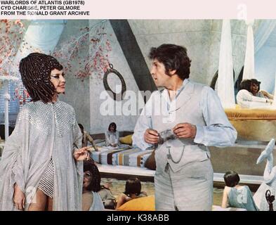 Les SEIGNEURS DE L'ATLANTIDE Cyd Charisse, PETER GILMORE Date : 1978 Banque D'Images