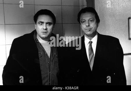 Le mariage s'attaquer TONY SLATTERY ET LESLIE GRANTHAM Date : 2000 Banque D'Images