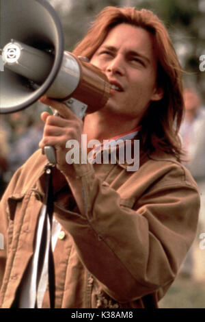 WHAT'S EATING GILBERT GRAPE (1993) PARAMOUNT PICTURES Johnny Depp Date : 1993 Banque D'Images