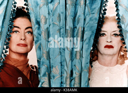 Qu'est-il arrivé à Baby Jane WARNER BROS/SEVEN ARTS JOAN CRAWFORD, Bette Davis Date : 1962 Banque D'Images