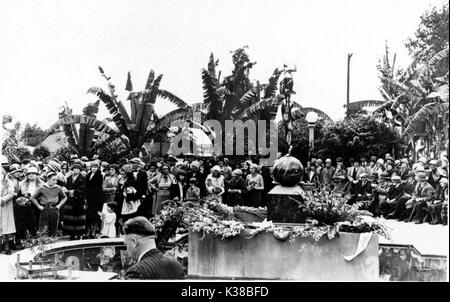 Le dévouement de la MEMORIAL SCULPTURE 'VALENTINO' ASPIRATION FAITE PAR ROGER NOBLE BURNHAM DANS DE LONGPRE PARK Hollywood, Californie Banque D'Images