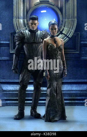 Les chroniques de Riddick KARL URBAN et Thandie Newton Date : 2004 Banque D'Images