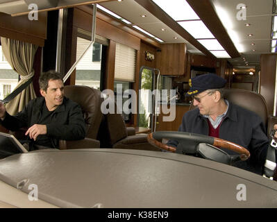 Rencontrez le FOCKERS Ben Stiller et ROBERT DE NIRO WINNEBEGO Date : 2004 Banque D'Images