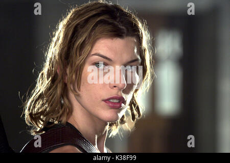 RESIDENT EVIL : Apocalypse Milla Jovovich Date : 2004 Banque D'Images