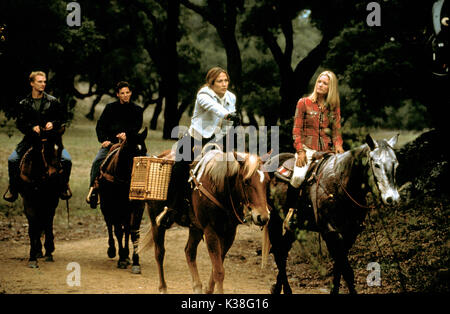 WEDDING PLANNER MATTHEW MCCONAUGHEY, JUSTIN CHAMBERS, Jennifer Lopez et BRIDGETTE WILSON SAMPRAS-OBJET : l'équitation, l'équitation Date : 2001 Banque D'Images