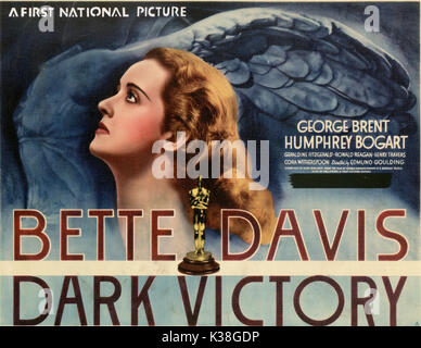 DARK VICTORY BETTE DAVIS Date : 1939 Banque D'Images