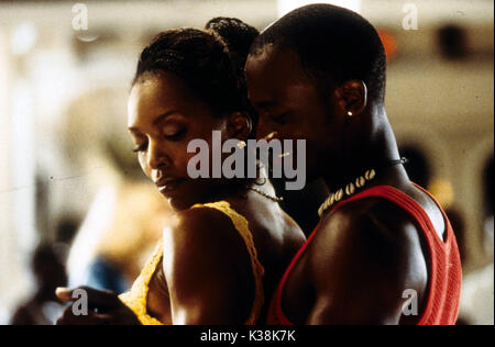 HOW Stella Got her Groove Back TAYE DIGGS ET ANGELA BASSETT Date : 1998 Banque D'Images