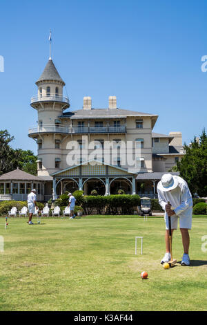 Georgia,Jekyll Island,Barrier Island,Jekyll Island Club Resort,quartier historique,hôtels d'hôtel hôtels d'hébergement inn motels motels,clubhouse,tourelle,1888,pelouse croq Banque D'Images