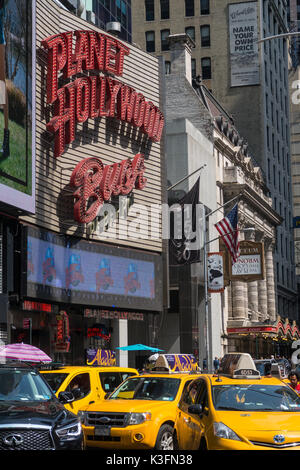 Planet Hollywood restaurant italien Buca di Beppo, Times Square, NYC Banque D'Images