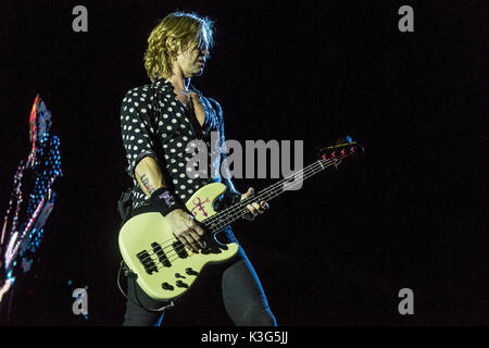 Vancouver, Canada. Du 1er septembre 2017. Groupe de rock américain Guns N' Roses d'effectuer au cours de leur "pas dans cette vie' tour au BC Place Stadium à Vancouver, BC, CANADA. Crédit : Jamie Taylor/Alamy Live News. Banque D'Images