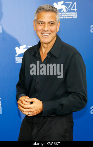 Venise, Italie. 09Th Sep 2017. George Clooney assiste à la "uburbicon' photocall au cours de la 74e Festival du Film de Venise, 02 septembre 2017 à Venise, Italie. Crédit : John Rasimus/Media Punch ***France, Suède, Norvège, Finlande, USA, Denark, la République tchèque, l'Amérique du Sud seulement***/Alamy Live News Banque D'Images