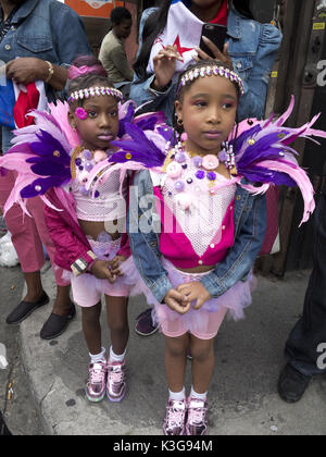 Brooklyn, Etats-Unis. 2 Septembre, 2017. La 50e édition annuelle de la Caribbean Carnival Junior à Brooklyn, Etats-Unis. Credit : Ethel Wolvovitz/Alamy Live News Banque D'Images