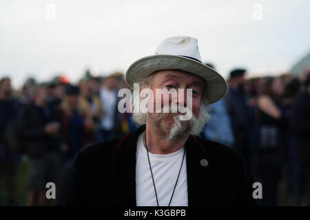 Dorset, UK. Sep, 2017 3e. Larmer Tree Gardens, dorset, UK. 3 septembre, 2017. un festival goer au 2017 fin de la route. photo festival date : Samedi, Septembre 2, 2017. crédit photo doit se lire : Roger garfield/Alamy live news crédit : Roger garfield/Alamy live news Banque D'Images