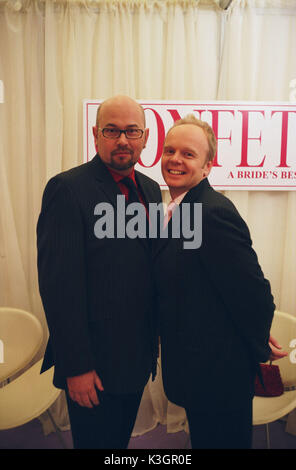 Archie Heron et Gregory Hough (Jason Watkins) CONFETTI VINCENT FRANKLIN, JASON WATKINS Date : 2006 Banque D'Images