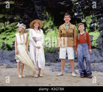 Cinq enfants ET IL POPPY ROGERS OU JESSICA CLARIDGE, Freddie Highmore, JONATHAN BAILEY Date : 2004 Banque D'Images