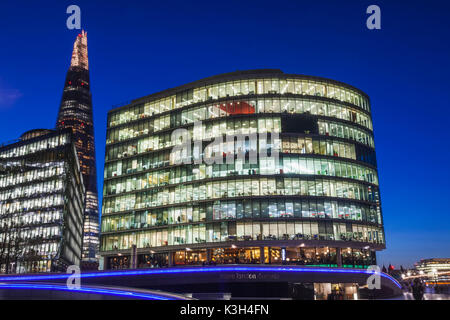 L'Angleterre, Londres, Southwark, plus d'immeubles de bureaux à Londres et le tesson Banque D'Images