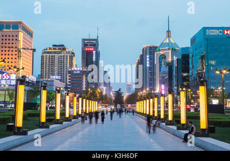 Chine, Province du Shaanxi, Xi'an, Ville Huanguang Road Banque D'Images