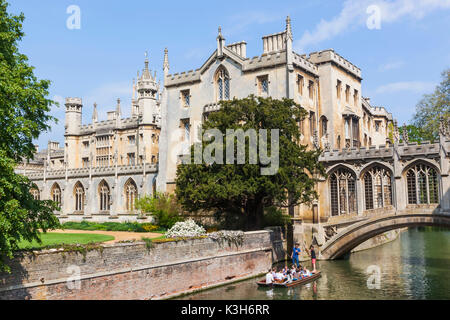 L'Angleterre, Cambridge, Cambridgeshire, St.John's College, Pont des Soupirs Banque D'Images