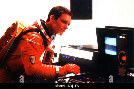 2001 : A Space Odyssey KEIR DULLEA 2001 : l'odyssée de l'espace Date : 1968 Banque D'Images