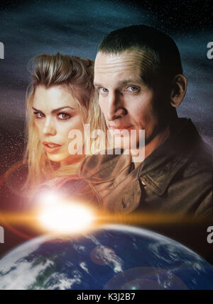 Photo montre : Rose Tyler (Billie Piper) et CHRISTOPHER ECCLESTON (Médecin) CHRISTOPHER ECCLESTON joue le médecin dans cette nouvelle série à venir sur BBC One avec Billie Piper Rose Tyler. Voyageant à travers le temps et l'espace, le docteur et Rose sont face à face avec un certain nombre de nouveaux monstres - ainsi que la lutte avec l'ennemi juré du médecin, le Daleks. Avertissement : l'utilisation de ce droit d'auteur est soumis à des conditions d'utilisation de la BBC Digital Photo Service. En particulier, cette image ne peut être utilisée que pendant la période de publicité dans le but de faire connaître et de médecin qui pro Banque D'Images