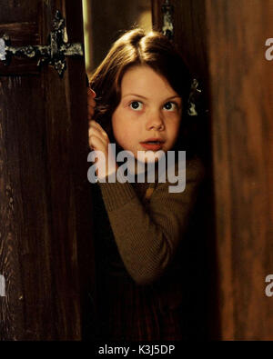 Les CHRONIQUES DE NARNIA : LE LION LA SORCIÈRE BLANCHE ET L'ARMOIRE GEORGIE HENLEY comme Lucy Pevensie Date : 2006 Banque D'Images