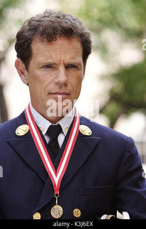 FIREHOUSE DOG BRUCE GREENWOOD Date : 2007 Banque D'Images