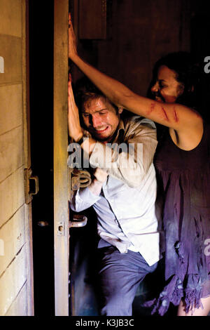 CLOVERFIELD MICHAEL STAHL-DAVID, JESSICA LUCAS CLOVERFIELD Date : 2008 Banque D'Images