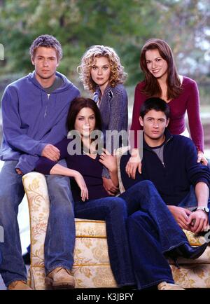 ONE TREE HILL Série# 4 Chad Michael Murray Lucas Scott, Hilarie Burton comme Peyton Sawyer Bethany Joy GALEOTTI, que Haley James Scott Banque D'Images