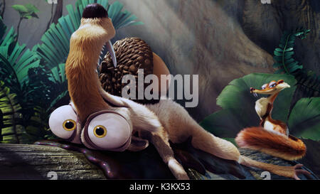 ICE AGE : Dawn of the dinosaurs aka AGE DE GLACE 3 Scrat, voix COINS CHRIS KAREN DISHER voix Scrattle Banque D'Images