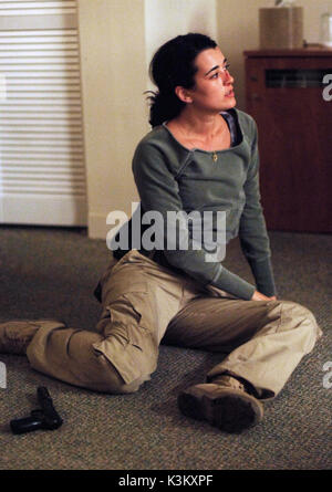 NAVY NCIS : SERVICE D'ENQUÊTE CRIMINELLE NAVAL aka NCIS Series,4 / Episode,1 / SHALOM COTE DE PABLO dans le rôle de Ziva David date : 2003 Banque D'Images