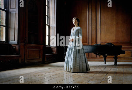 BLEAK HOUSE ANNA MAXWELL MARTIN comme Esther Valéry Date : 2005 Banque D'Images