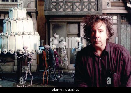 TIM BURTON'S Corpse Bride Corpse Bride aka Co-directeur Tim Burton sur le plateau Banque D'Images