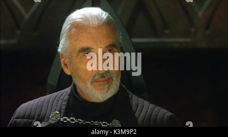 STAR WARS : Episode II - l'ATTAQUE DES CLONES CHRISTOPHER LEE STAR WARS : Épisode II - l'ATTAQUE DES CLONES CHRISTOPHER LEE Date : 2002 Banque D'Images