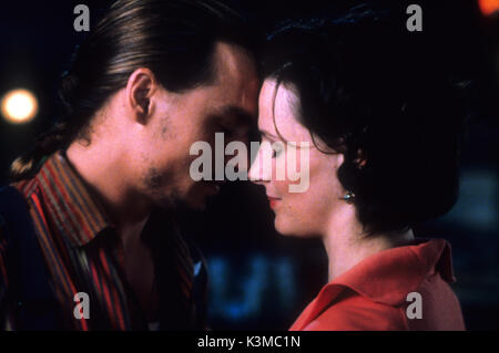 CHOCOLAT [NOUS / BR 2000] Johnny Depp, Juliette Binoche Date : 2000 Banque D'Images