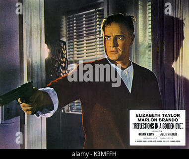 Reflets DANS UN OEIL D'OR [1967] Marlon Brando Date : 1967 Banque D'Images