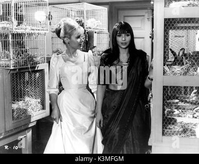 Le REPTILE [BR 1966] Jennifer Daniel, Jacqueline Pearce Date : 1966 Banque D'Images