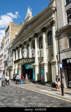 Le London Palladium est un Grade II, West End theatre situé sur Argyll Street à Westminster, London, UK Banque D'Images