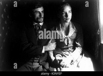 L'WOODLANDERS [BR 1997] CAL MACANINCH comme Dr Fitzpiers, EMILY WOOF que Grace Malbury Date : 1997 Banque D'Images