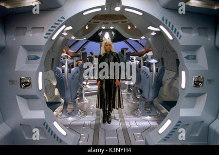 X2 [peut] 2003 / US aka X-MEN 2 Halle Berry que Storm Date : 2003 Banque D'Images