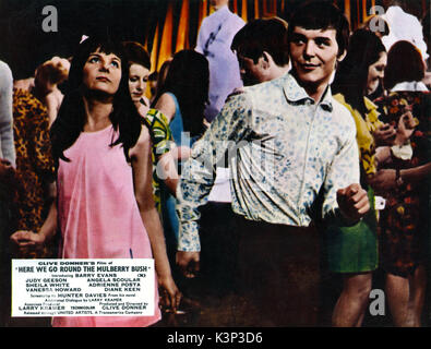 Ici nous GO ROUND THE MULBERRY BUSH [BR 1967] BARRY EVANS Date : 1967 Banque D'Images